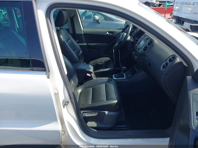 Volkswagen Tiguan Sel