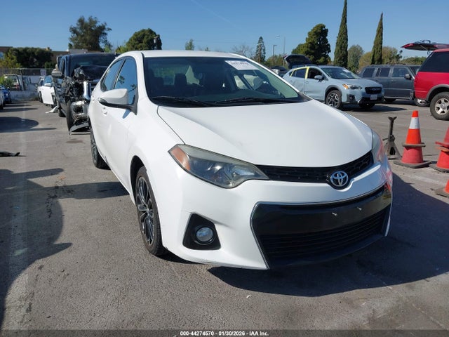 Salvage Toyota Corolla Image