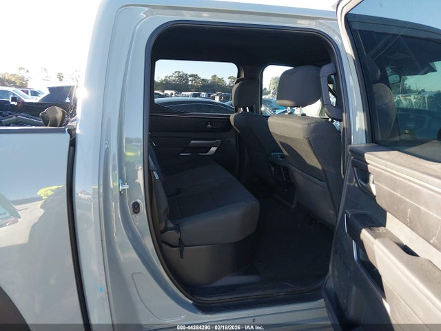 Toyota Tundra Sr5