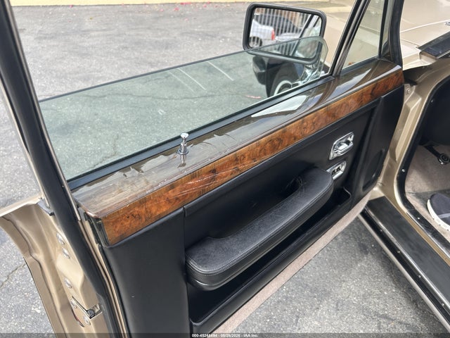 Rolls-Royce Silver Spur