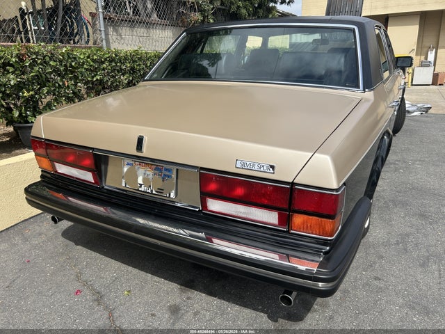 Rolls-Royce Silver Spur