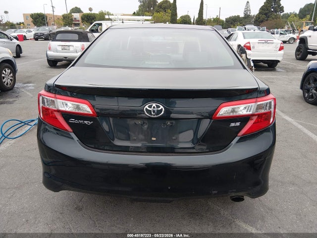 Toyota Camry Se