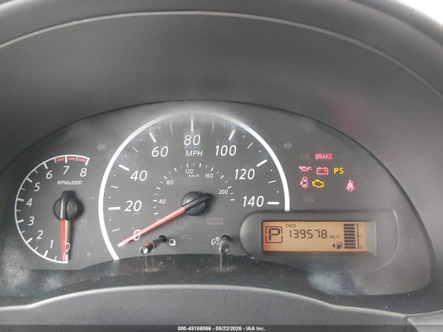 Nissan Versa 1.6 S