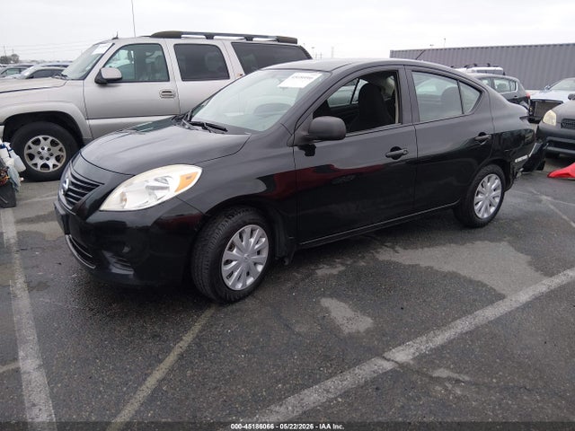 Nissan Versa 1.6 S