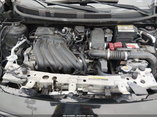 Nissan Versa 1.6 S