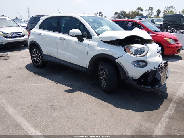 Salvage FIAT 500X Image