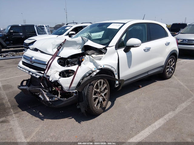FIAT 500X Trekking Plus