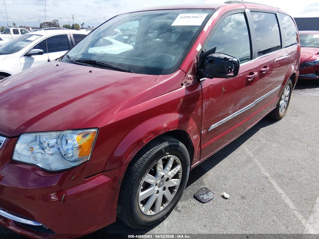 Chrysler Town & Country Touring