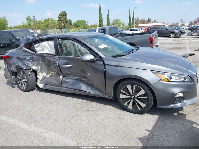 Nissan Altima Sv Fwd
