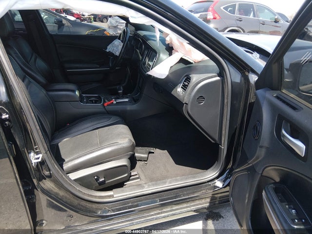 Dodge Charger Sxt Rwd