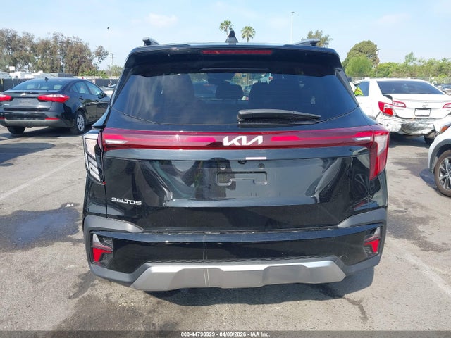 Kia Seltos S