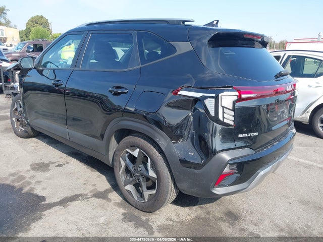 Kia Seltos S