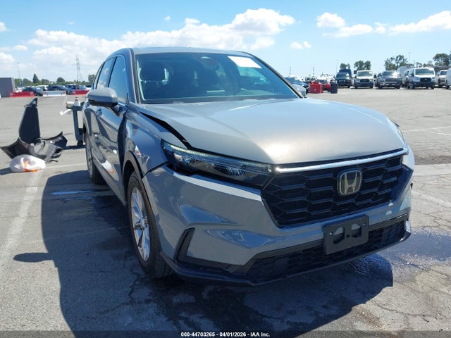 Salvage Honda CR-V Image