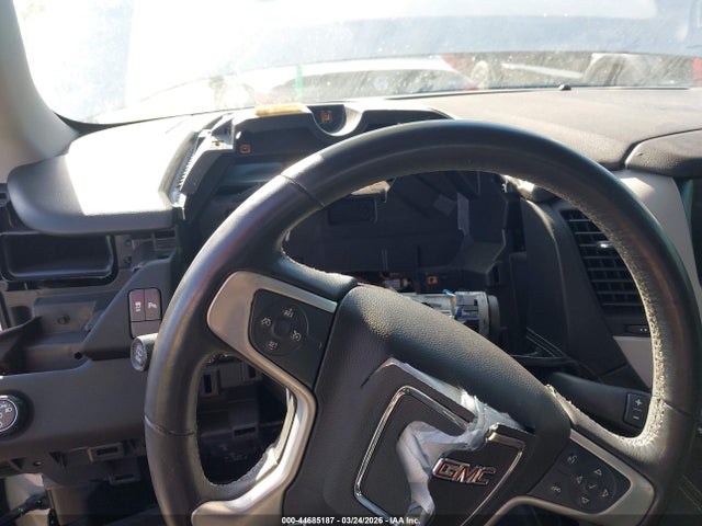 GMC Yukon Sle