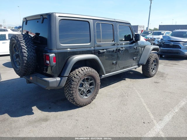 Jeep Wrangler 4-door Willys 4x4