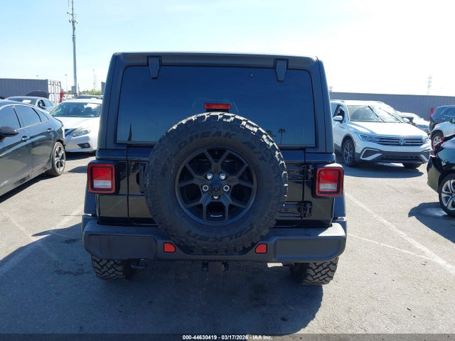 Jeep Wrangler 4-door Willys 4x4
