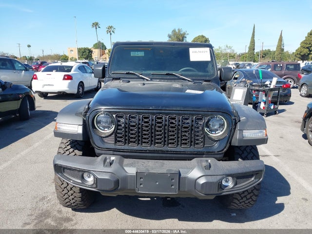 Jeep Wrangler 4-door Willys 4x4