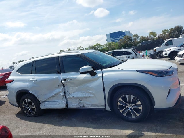 Toyota Highlander Xle