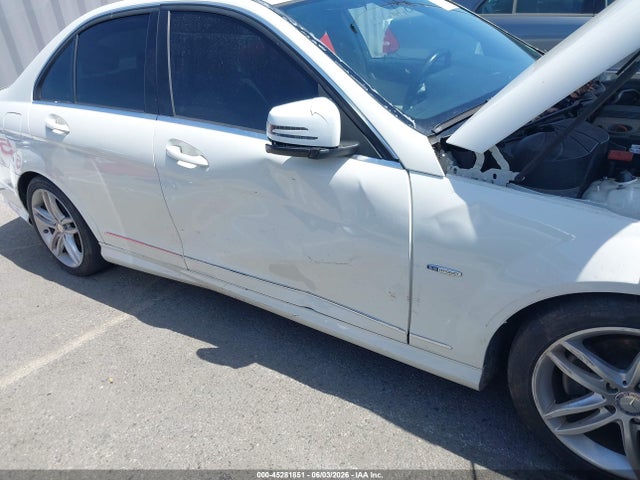 Mercedes-Benz C-Class Sport