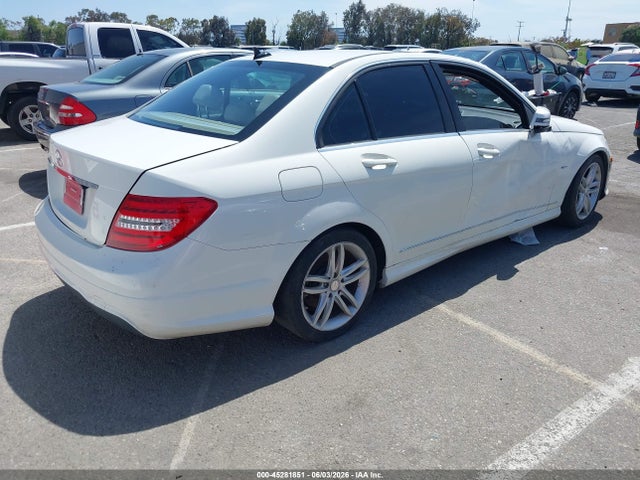 Mercedes-Benz C-Class Sport