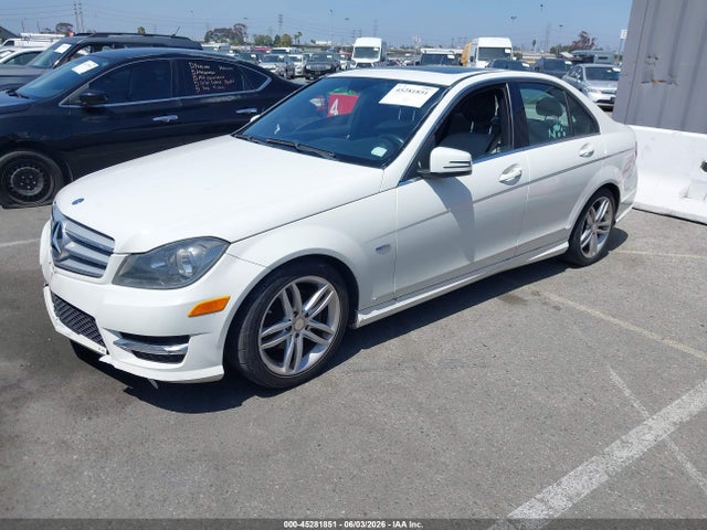 Mercedes-Benz C-Class Sport