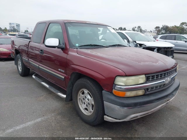 Salvage Chevrolet Silverado 1500 Image