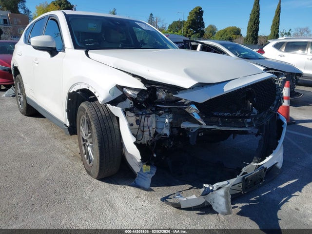 Salvage Mazda Cx Image