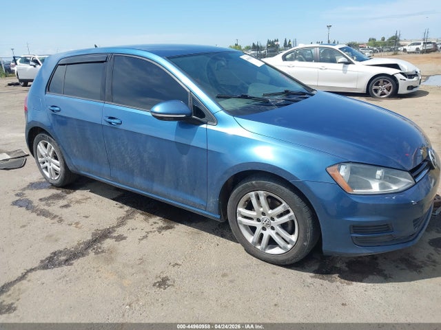 Salvage Volkswagen Golf Image