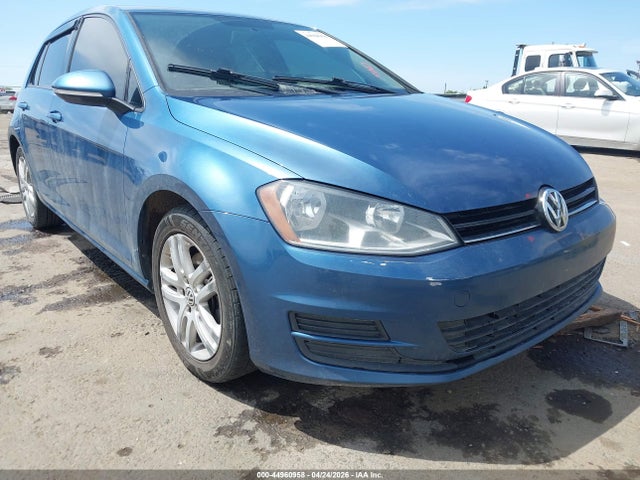 Volkswagen Golf Tsi S 4-door