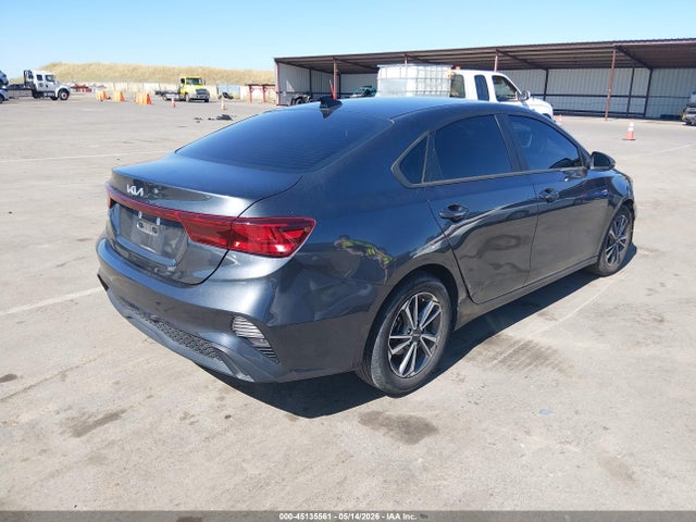 Kia Forte Lxs