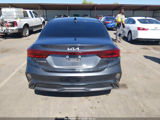 Kia Forte Lxs