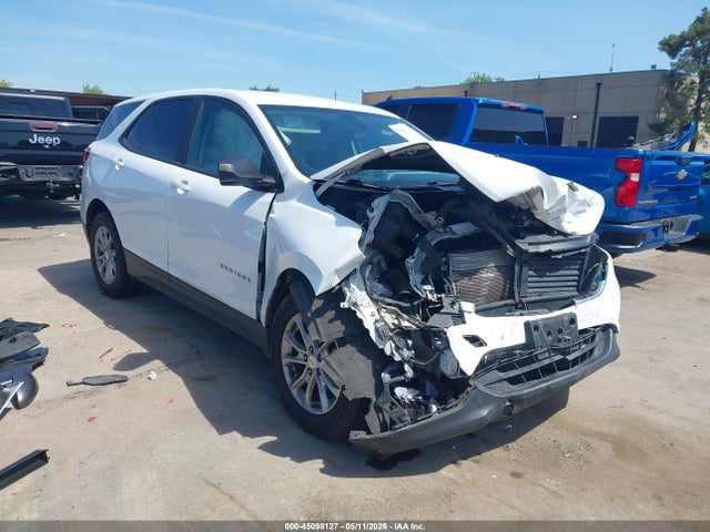 Salvage Chevrolet Equinox Image