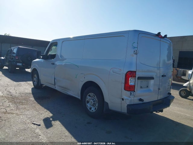 Nissan Nv Sv V8