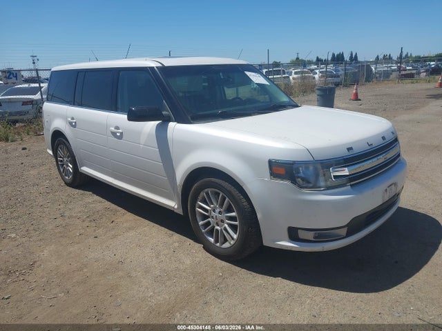 Salvage Ford Flex Image