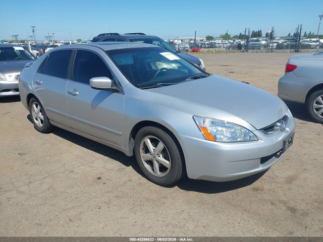 Salvage Honda Accord Image