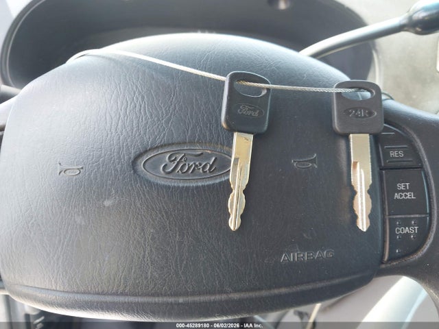 Ford E-250