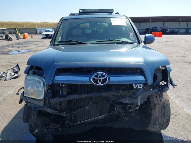Toyota Sequoia Limited V8