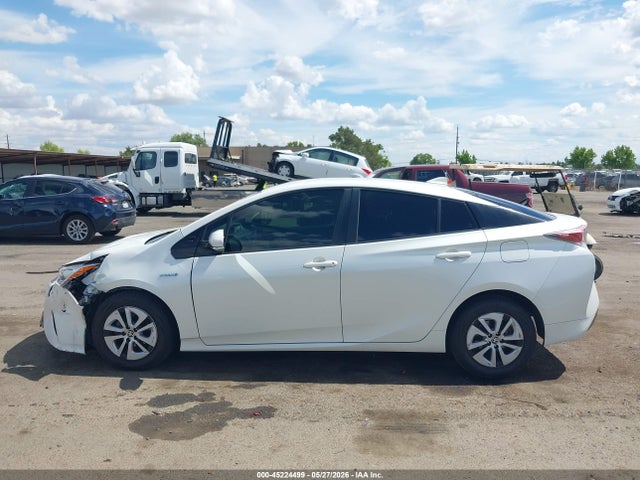Toyota Prius Two Eco