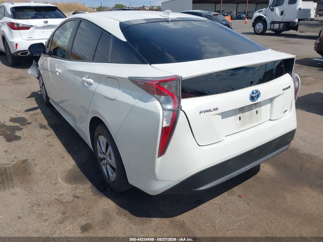 Toyota Prius Two Eco