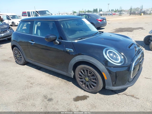 Salvage MINI Se Hardtop Image
