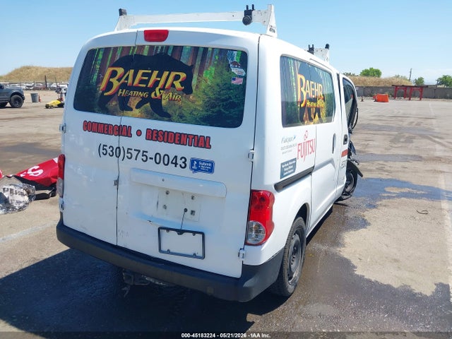 Nissan Nv