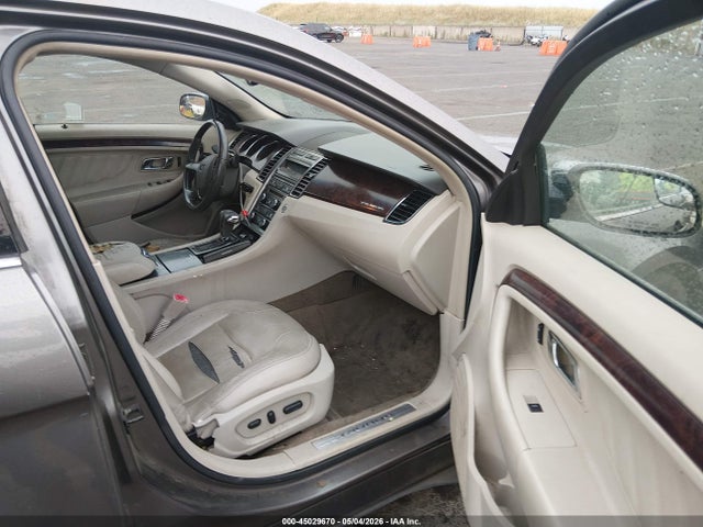 Ford Taurus Limited
