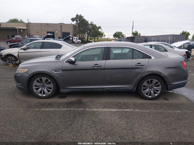 Ford Taurus Limited