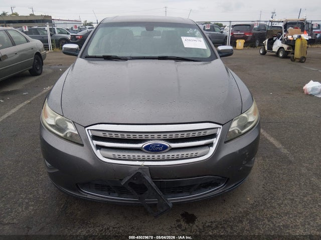 Ford Taurus Limited