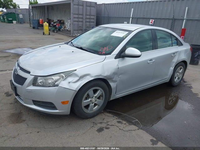 Chevrolet Cruze 1lt Auto