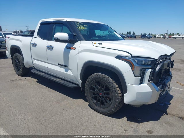 Salvage Toyota Tundra Image