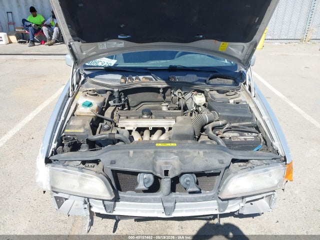 Volvo S70