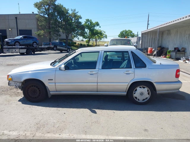 Volvo S70