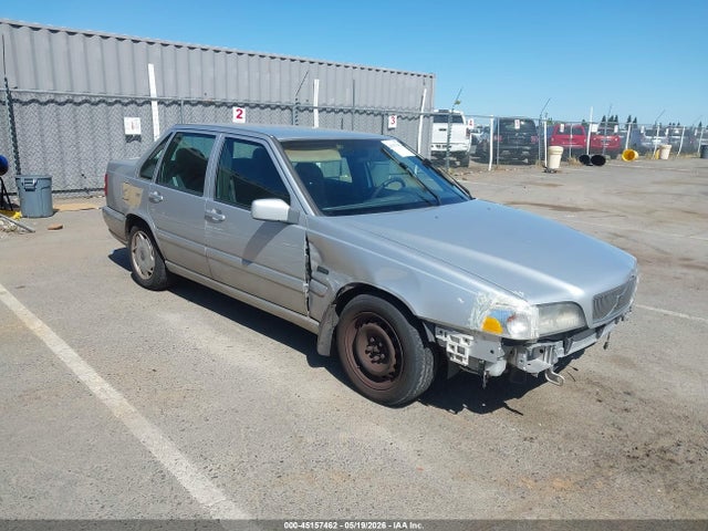 Salvage Volvo S70 Image