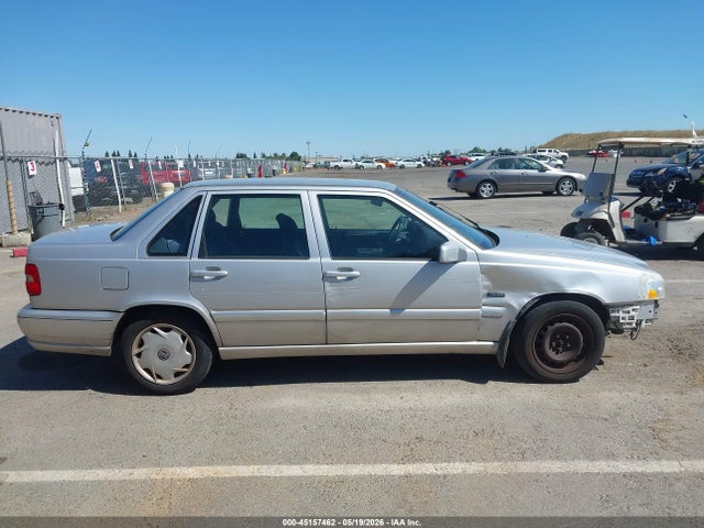 Volvo S70